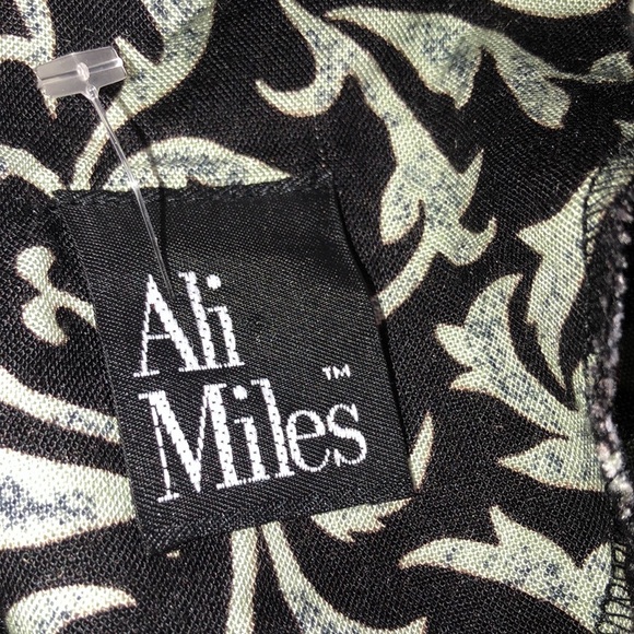 Ali Miles size small floral boho top - Picture 5 of 6